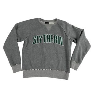 Wizarding World of Harry Potter Universal Studios Slytherin Sweater S Casual
